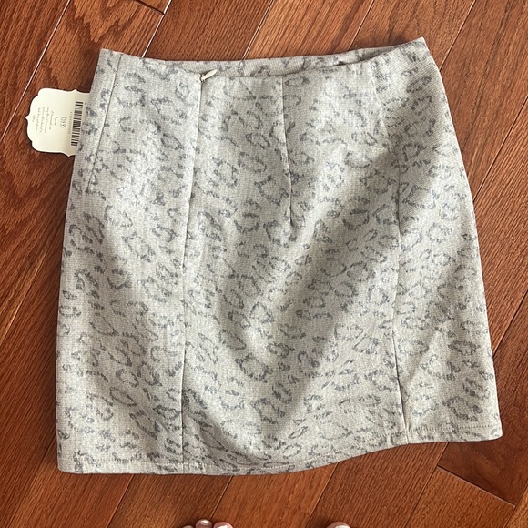 Alterd State mini skirt - Picture 2 of 2